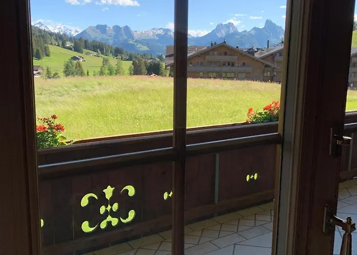 Holiday home In Luxury For Unforgettable Saanenmoser